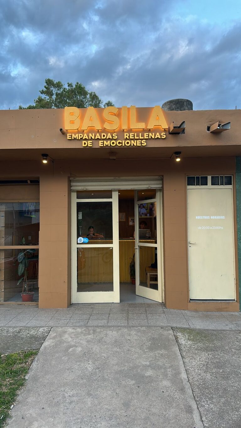 basilia 0 768x1365